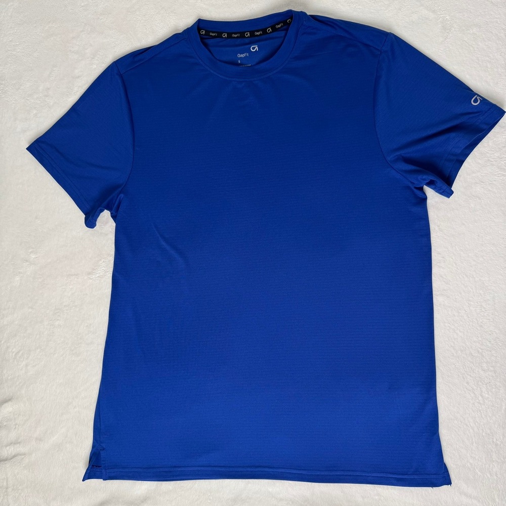 GapFit mens Small blue athletic performance t-shirt short sleeve workout gym
